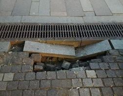 От запаха нужно избавляться: улицу Московскую планируют ремонтировать