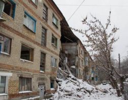 Жители рухнувшего дома на Ударной, 35 получат квартиры в следующем году