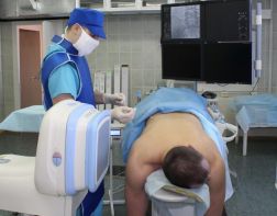 Пензенские хирурги начали использовать лазерную пластику позвоночника