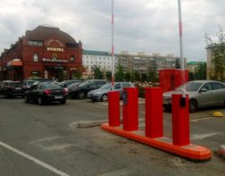 В Пензе начали строительство платной парковки у площади Ленина 