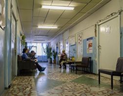 СК заинтересовала информация о пролежавшей 6 часов на полу пациентке пензенской больницы