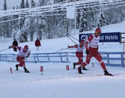 Александр Большунов выиграл лыжный спринт в Финляндии
