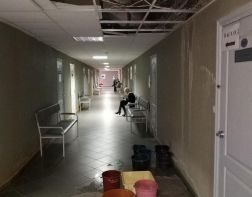 В Пензе в еще одной поликлинике случился потоп