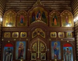 В храм пророка Иоанна Предтечи в Заречном привезли 18 икон