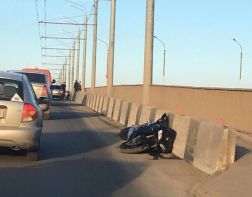 Пензенцы разыскивают очевидцев аварии с мотоциклом на Сурском мосту