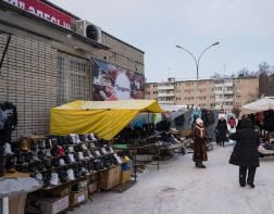 ﻿В Заречном продавцов открытого городского рынка сослали в «резервацию»