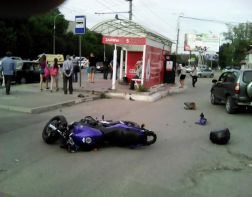 Мотоциклист насмерть сбил женщину