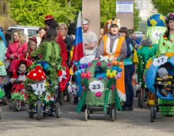 В Пензе прошел парад детских колясок