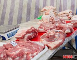 В Пензе сняли с реализации более 400 кг опасного для жизни мяса